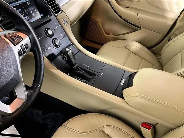 2015 Ford Taurus SEL