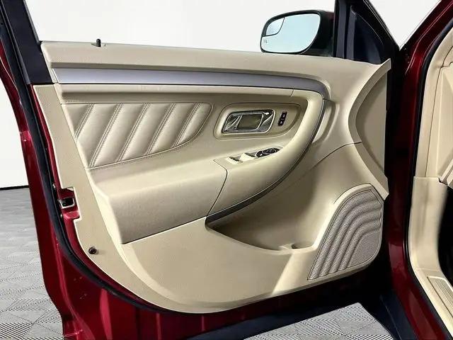 2015 Ford Taurus SEL