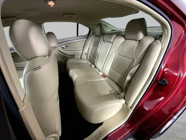 2015 Ford Taurus SEL