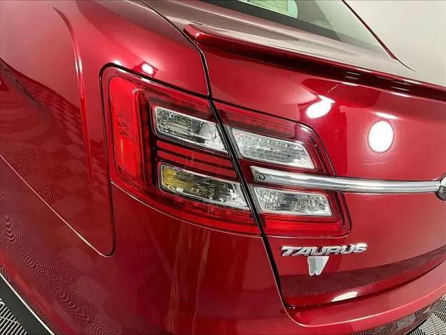 2015 Ford Taurus SEL