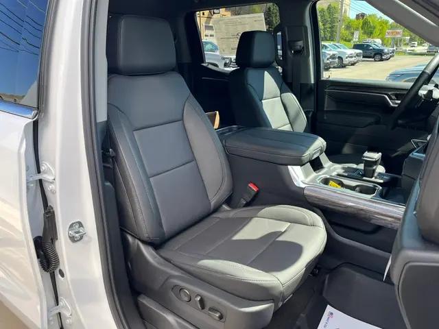 2026 Chevrolet Silverado 1500 4WD Crew Cab Short Bed LTZ