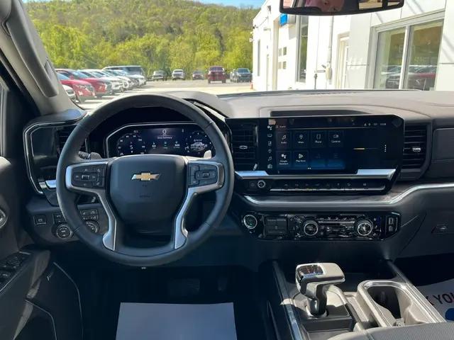 2026 Chevrolet Silverado 1500 4WD Crew Cab Short Bed LTZ