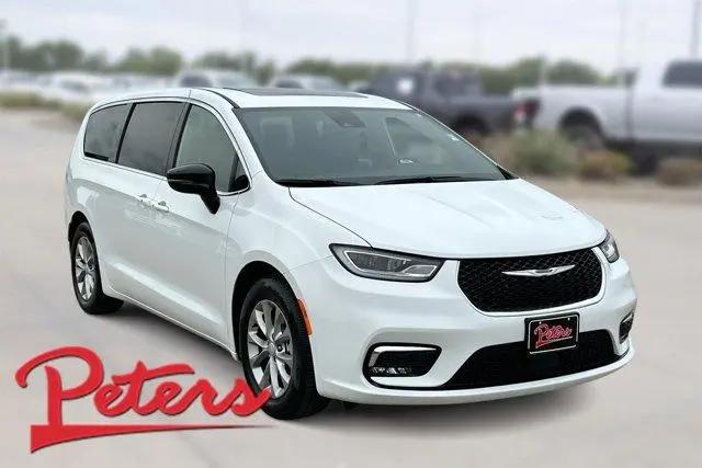 2026 Chrysler Pacifica Limited for sale in Longview, TX