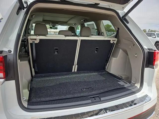 2026 Volkswagen Atlas SEL