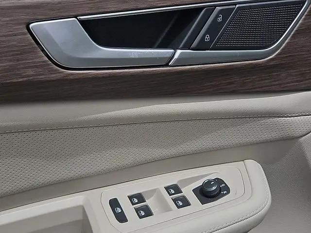 2026 Volkswagen Atlas SEL