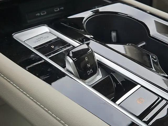 2026 Volkswagen Atlas SEL