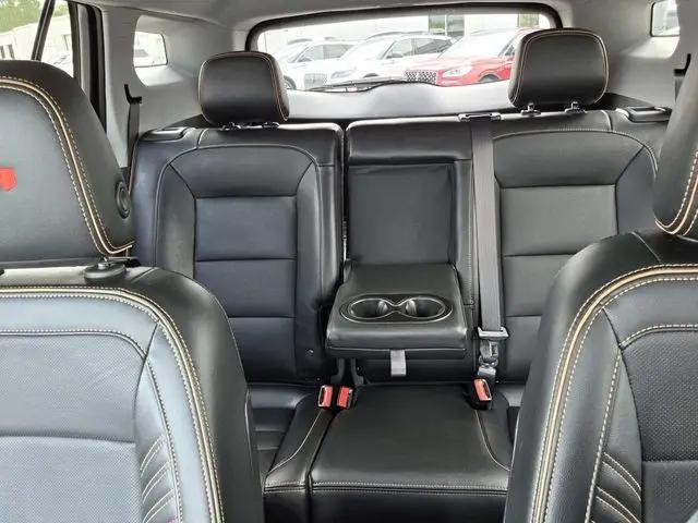 2023 GMC Terrain AWD AT4