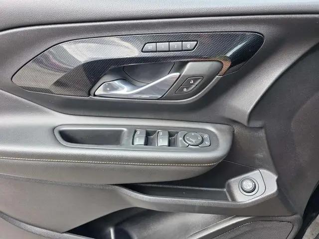 2023 GMC Terrain AWD AT4