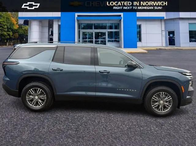 2026 Chevrolet Traverse AWD LT
