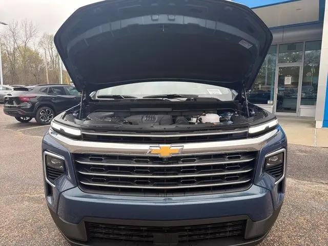 2026 Chevrolet Traverse AWD LT