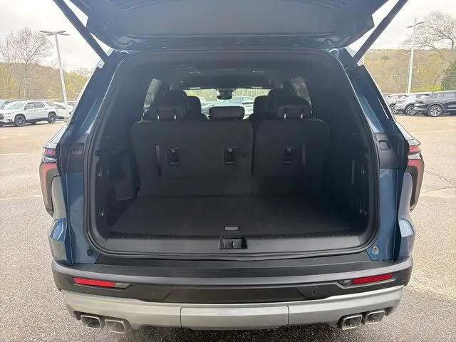 2026 Chevrolet Traverse AWD LT
