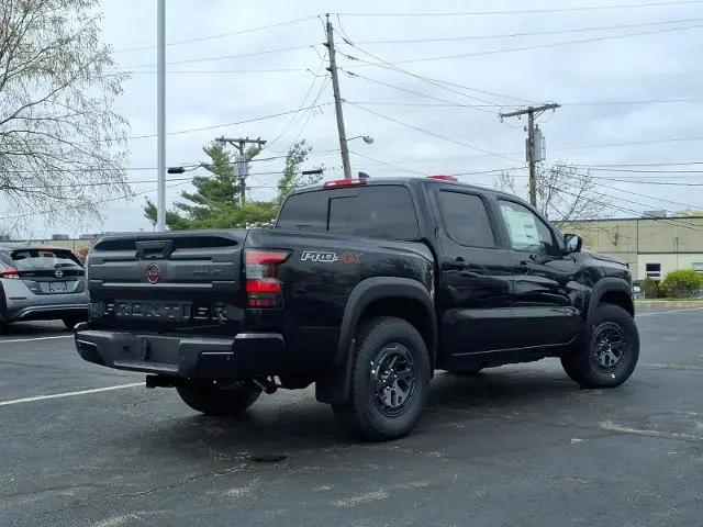 2026 Nissan Frontier Crew Cab PRO-4X 4x4
