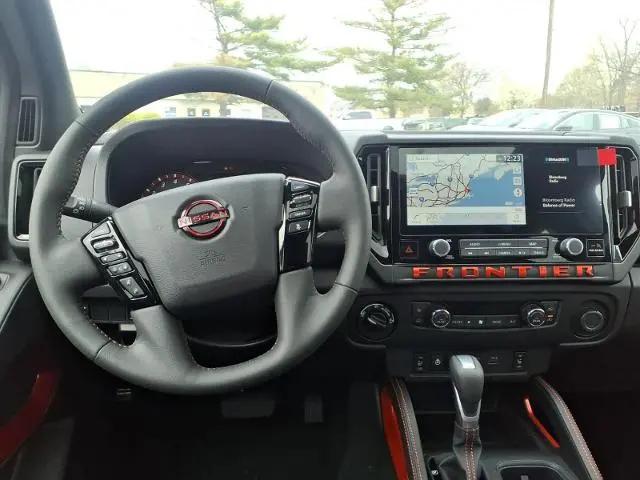 2026 Nissan Frontier Crew Cab PRO-4X 4x4