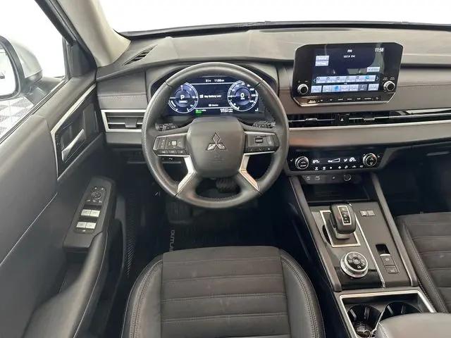 2023 Mitsubishi Outlander PHEV SE S-AWC