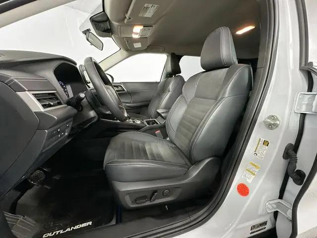 2023 Mitsubishi Outlander PHEV SE S-AWC