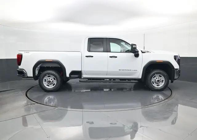 2026 GMC Sierra 2500HD Double Cab, Standard Bed, Pro, RWD