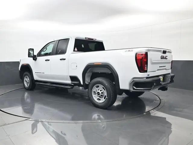 2026 GMC Sierra 2500HD Double Cab, Standard Bed, Pro, RWD