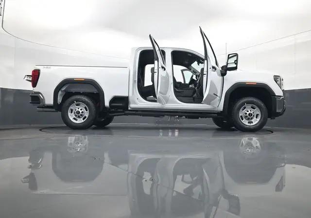 2026 GMC Sierra 2500HD Double Cab, Standard Bed, Pro, RWD