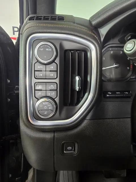 2022 GMC Sierra 2500HD AT4