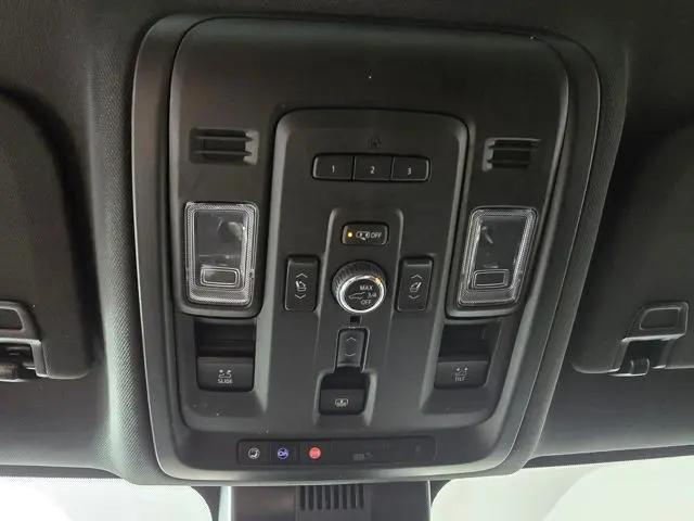 2024 GMC Yukon 4WD AT4