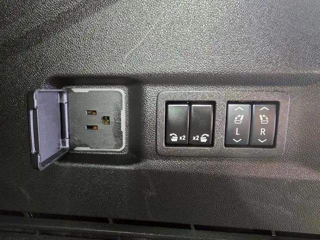 2024 GMC Yukon 4WD AT4