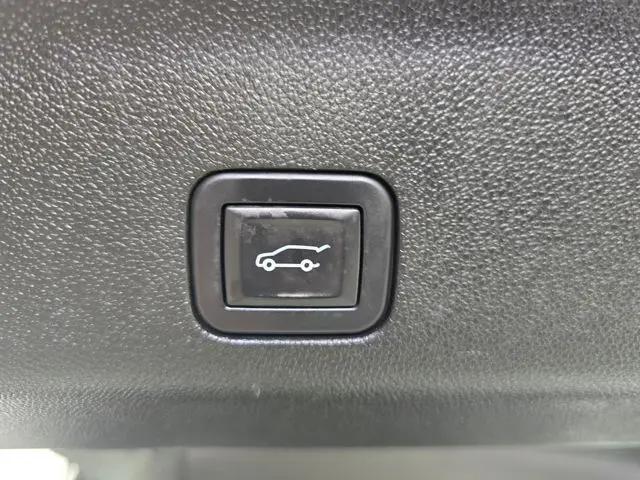 2024 GMC Yukon 4WD AT4