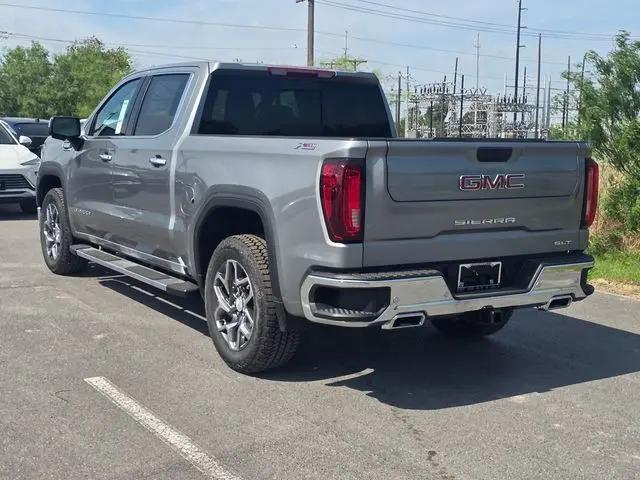 2026 GMC Sierra 1500 Crew Cab, Short Bed, SLT, 4WD