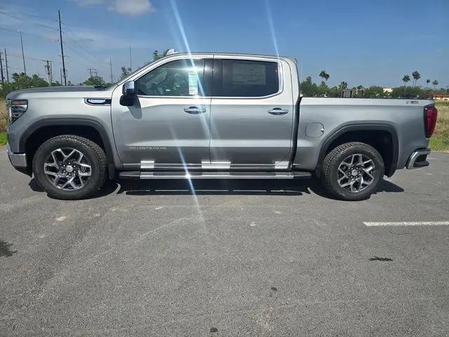 2026 GMC Sierra 1500 Crew Cab, Short Bed, SLT, 4WD