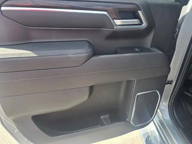 2026 GMC Sierra 1500 Crew Cab, Short Bed, SLT, 4WD