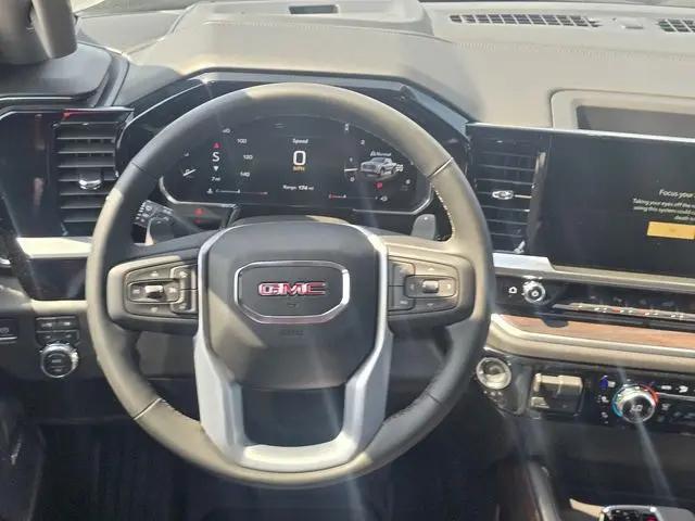 2026 GMC Sierra 1500 Crew Cab, Short Bed, SLT, 4WD