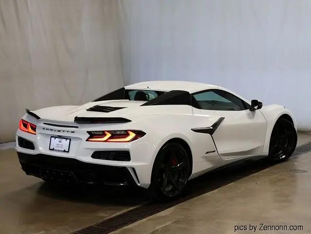 2023 Chevrolet Corvette Z06 RWD Convertible 3LZ