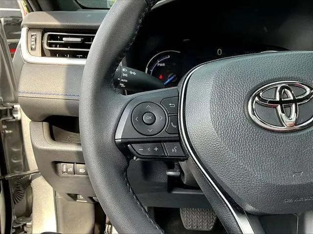 2023 Toyota RAV4 Hybrid SE