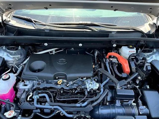 2023 Toyota RAV4 Hybrid SE