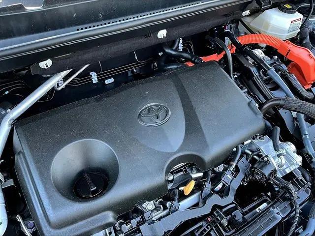 2023 Toyota RAV4 Hybrid SE
