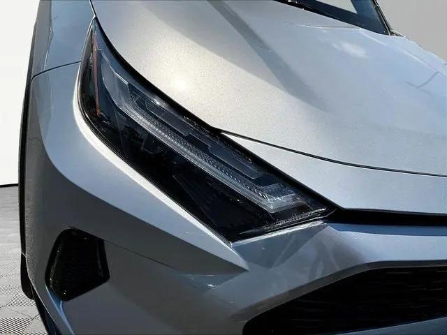 2023 Toyota RAV4 Hybrid SE