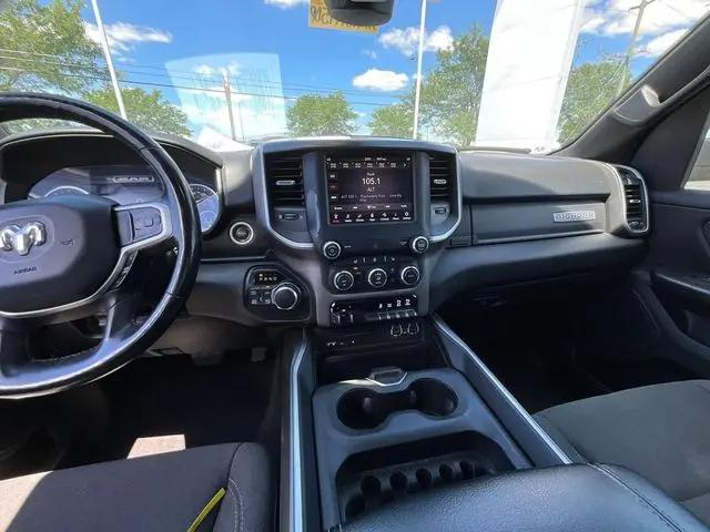 2019 Ram 1500 Big Horn/Lone Star Crew Cab 4x4 5'7" Box