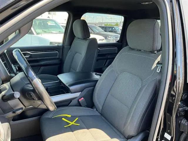 2019 Ram 1500 Big Horn/Lone Star Crew Cab 4x4 5'7" Box