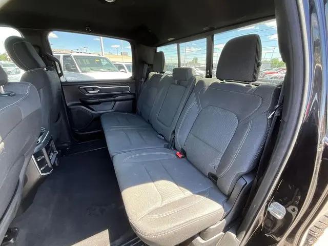 2019 Ram 1500 Big Horn/Lone Star Crew Cab 4x4 5'7" Box