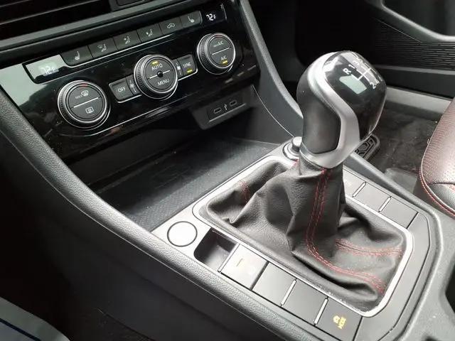 2023 Volkswagen Jetta GLI 2.0T Autobahn