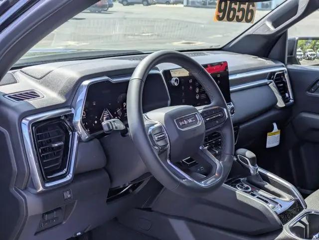 2026 GMC Canyon Elevation, 4WD
