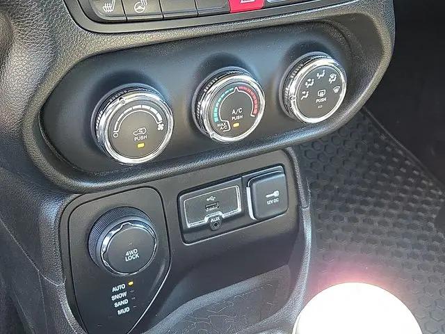 2017 Jeep Renegade Latitude 4x4