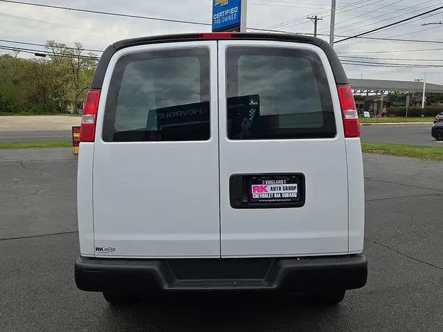 2023 Chevrolet Express Cargo Van RWD 2500 Regular Wheelbase WT