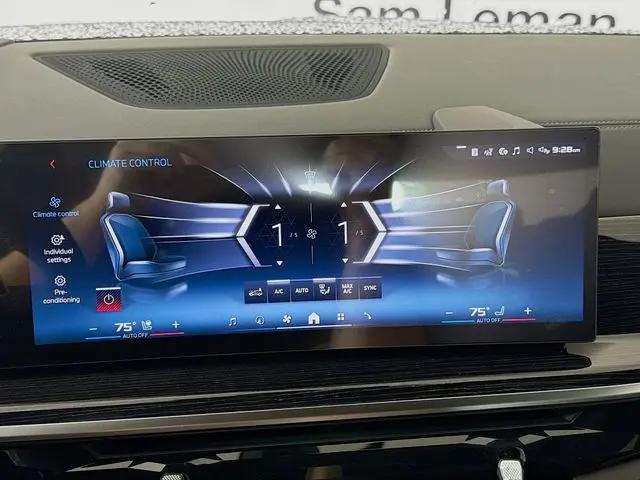 2026 BMW X7 M60i