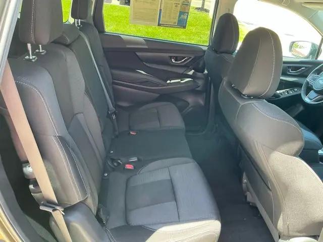 2025 Subaru Ascent Premium 8-Passenger