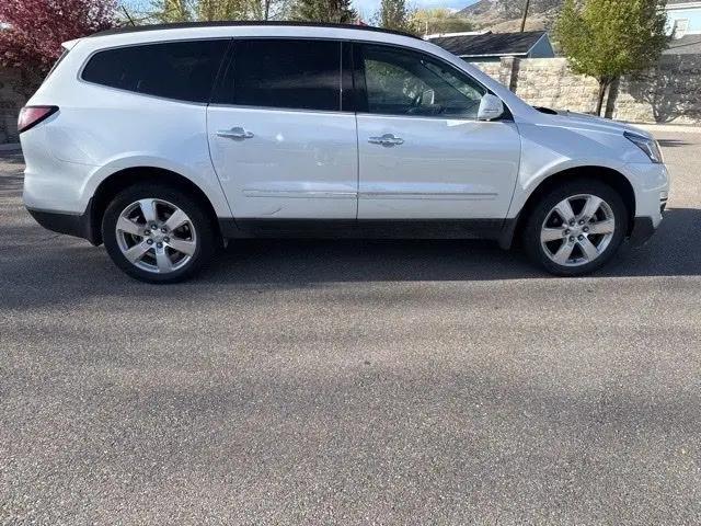 2017 Chevrolet Traverse Premier