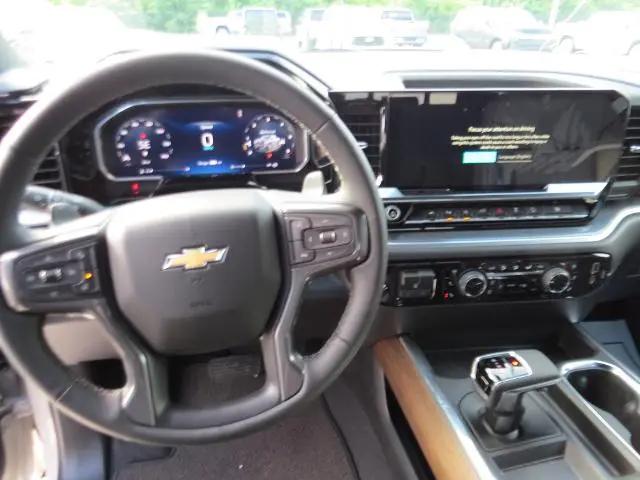 2026 Chevrolet Silverado 1500 4WD Crew Cab Short Bed High Country