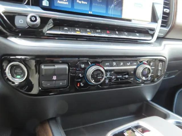 2026 Chevrolet Silverado 1500 4WD Crew Cab Short Bed High Country