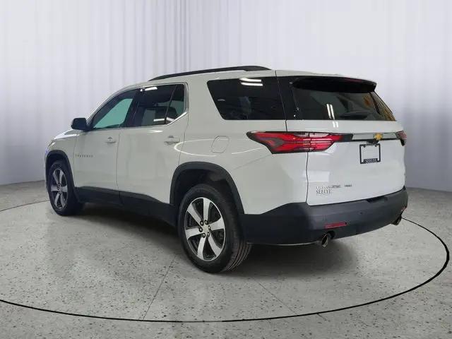 2022 Chevrolet Traverse AWD LT Leather