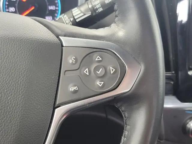 2022 Chevrolet Traverse AWD LT Leather