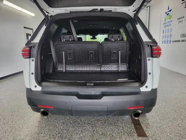 2022 Chevrolet Traverse AWD LT Leather